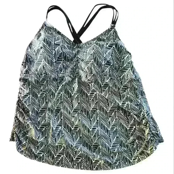 Ava & Viv Chevron Print Cross Strap Ruched Side Soft Cup Bra       Tankini 22W - Picture 1 of 5